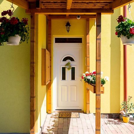 Bakterhaz Vendeghaz Hotel Nagyvisnyó Екстериор снимка