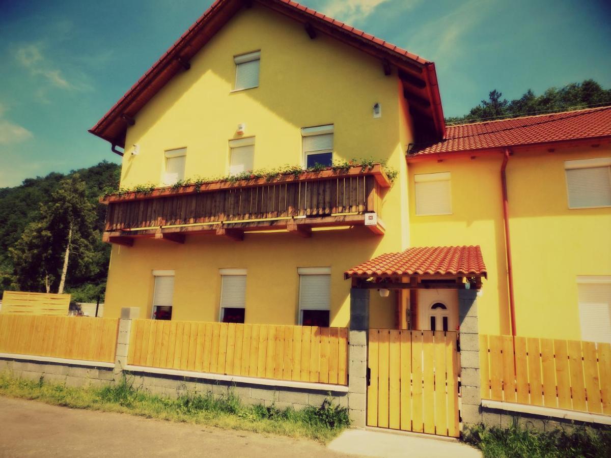 Bakterhaz Vendeghaz Hotel Nagyvisnyó Екстериор снимка